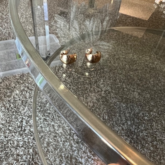 𝅺SALE💚 any 3 for $18 💚 Hoop Dangle Earrings Gold Tortoise Acrylic Resin - Picture 2 of 2